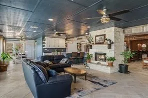 $1,990,000 | 1100 Vz County Road 3419, Wills Point, TX 75169