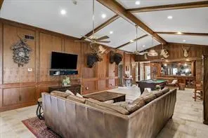 $1,990,000 | 1100 Vz County Road 3419, Wills Point, TX 75169