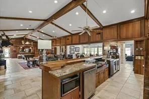 $1,990,000 | 1100 Vz County Road 3419, Wills Point, TX 75169