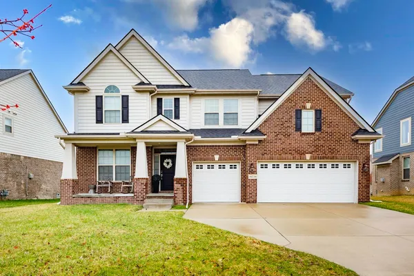$3,950 | 50236 Amberwood Road, Canton, MI 48188