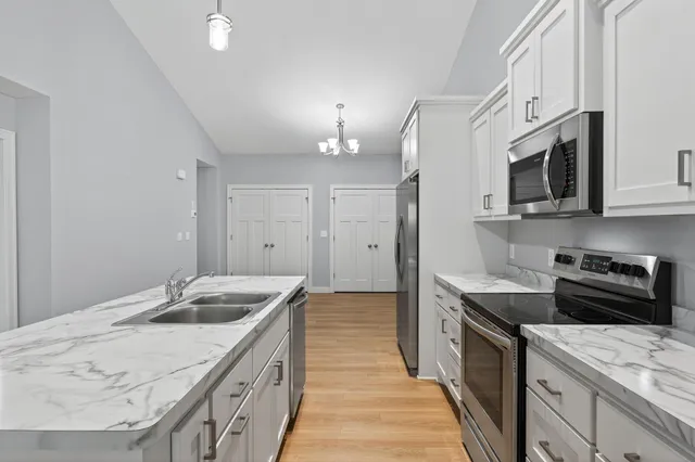 $299,000 | 340 21st Avenue Southwest, Cambridge, MN 55008