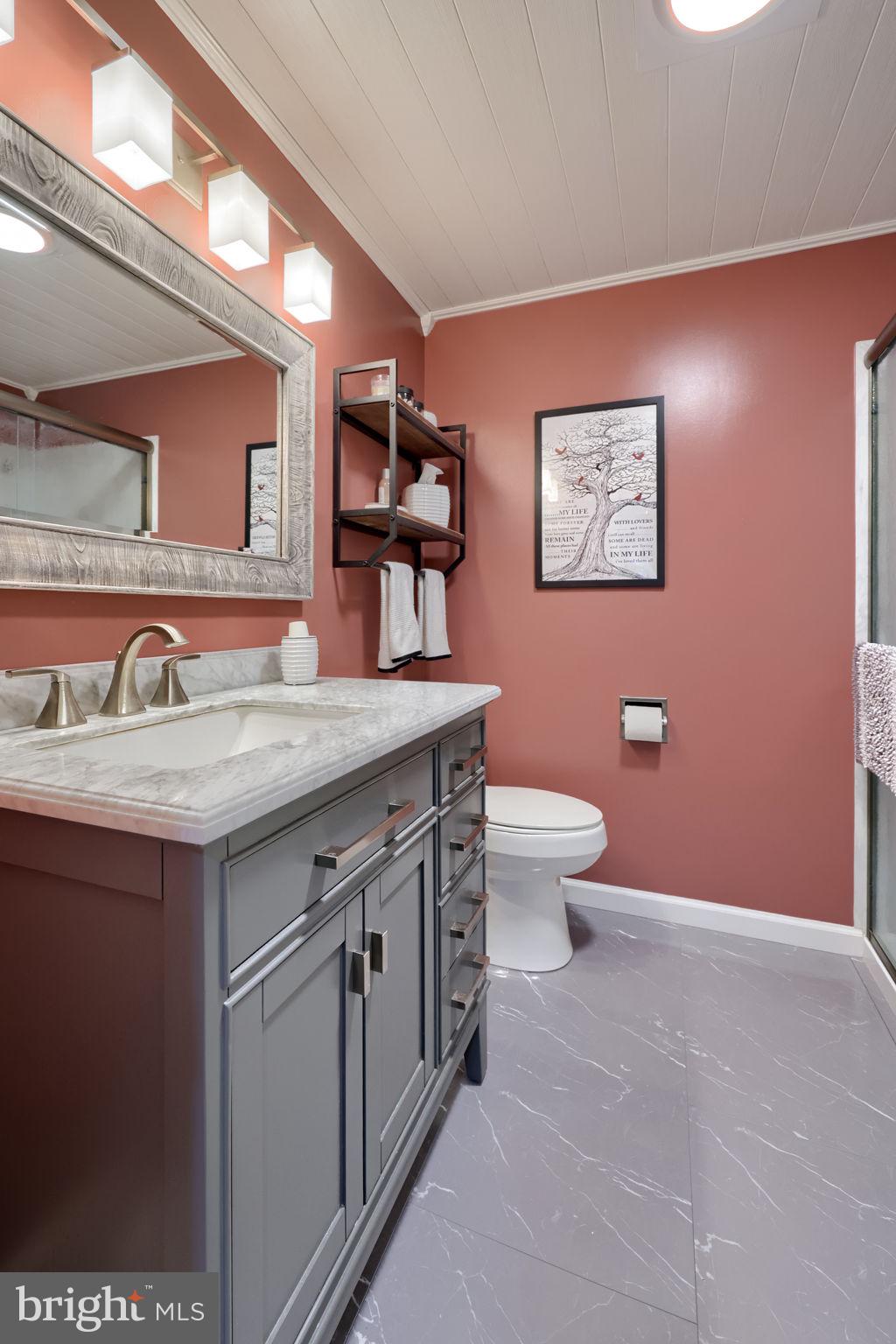 91 Buchland Road Ephrata, PA 17522 - Photo 27 of 59 Chic bathroom with warm accents.