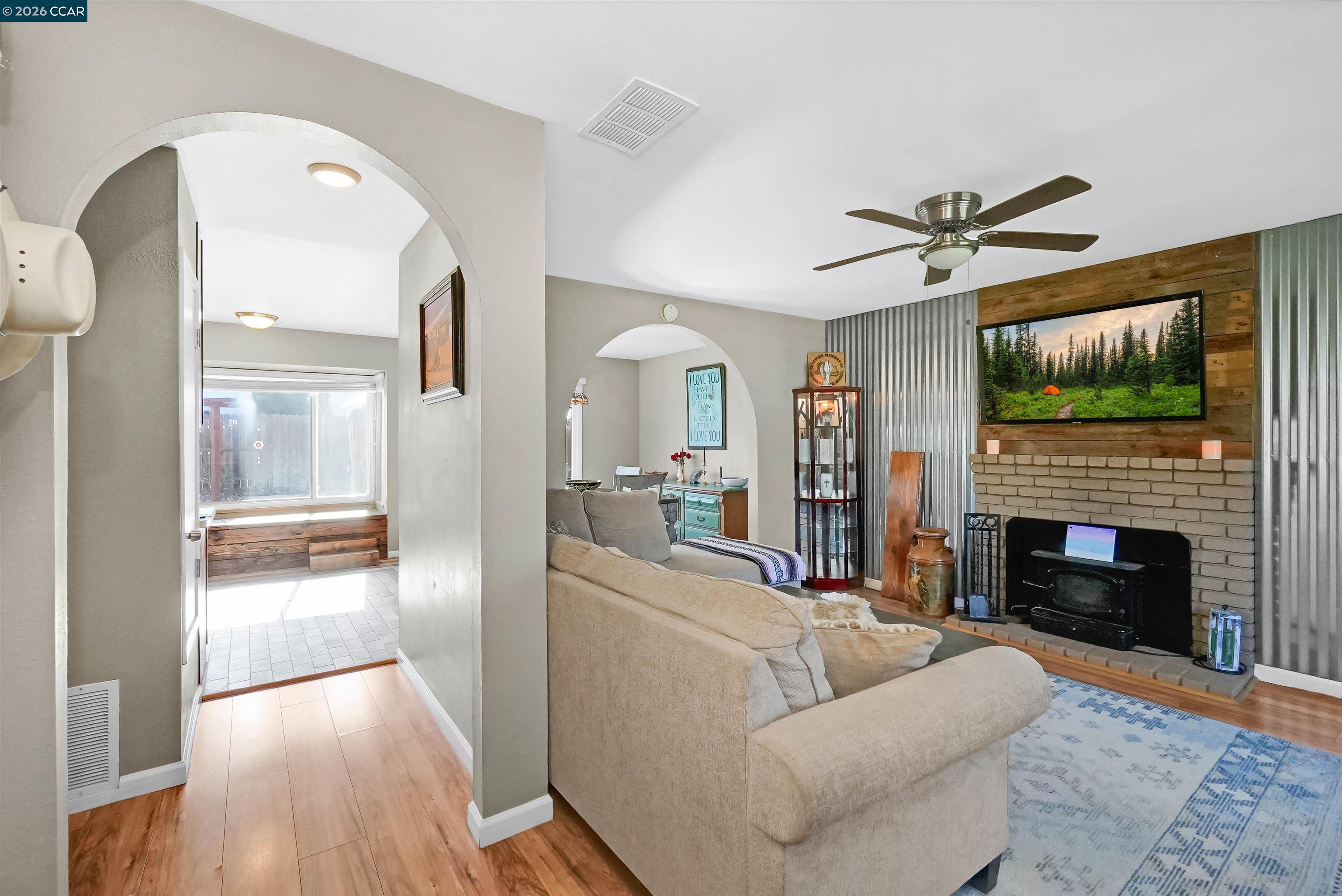 1425 West Cypress Road Oakley, CA 94561 - Photo 11 of 50