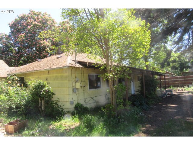 509 East Dyke Road Dillard, OR 97432 - Photo 1 of 13 Gallery Image 1