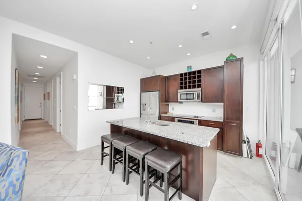 $3,900 | 10327 Termini-San Luis Pass Road, Unit 617, Galveston, TX 77554