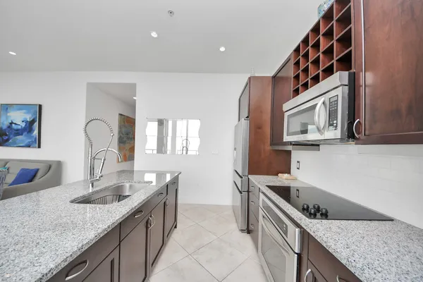 $3,900 | 10327 Termini-San Luis Pass Road, Unit 617, Galveston, TX 77554