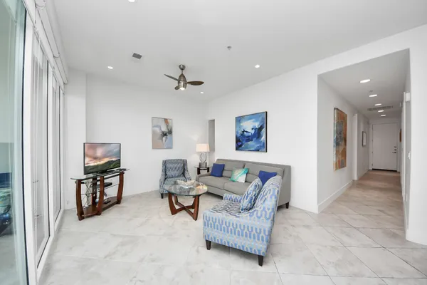 $3,900 | 10327 Termini-San Luis Pass Road, Unit 617, Galveston, TX 77554