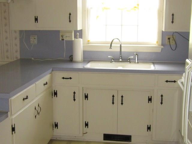 957 Richey Road Taylorsville, NC 28681 - Photo 7 of 25 Gallery Image 7
