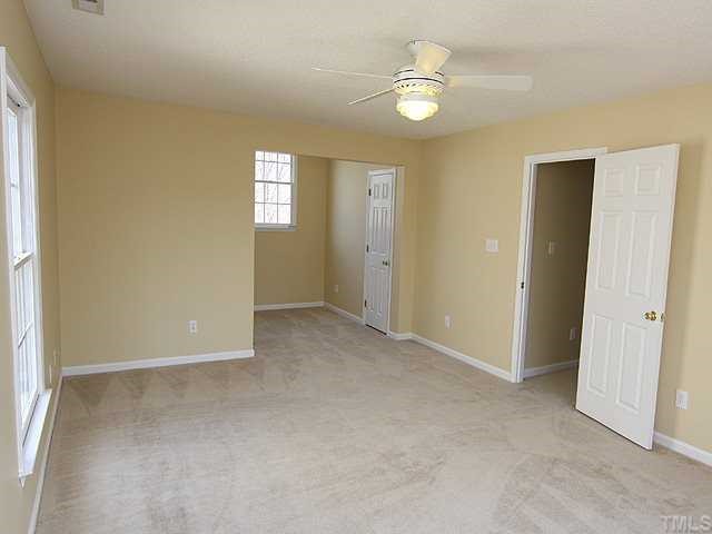 8825 Breeland Way Raleigh, NC 27613 - Photo 10 of 12