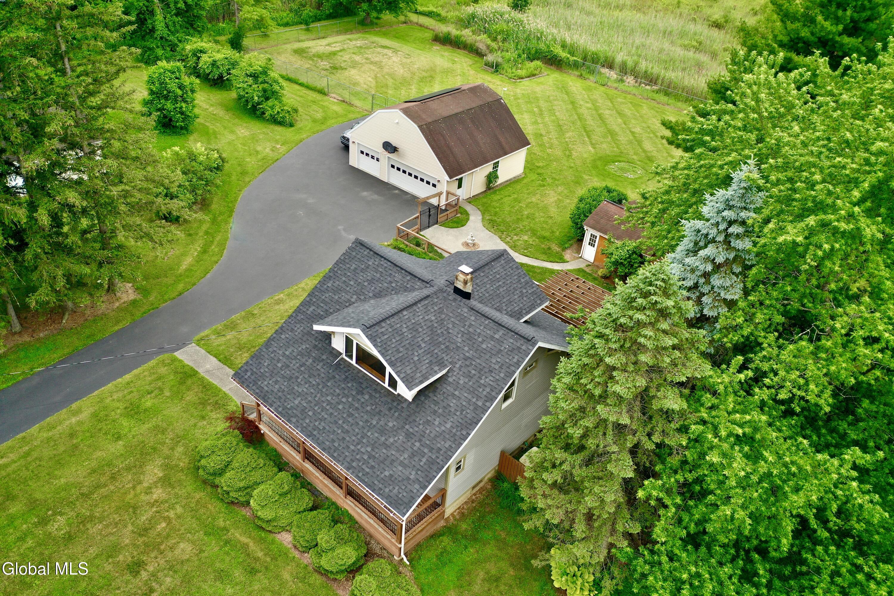 87 Lasher Road Bethlehem, NY 12158 - Photo 46 of 52 6