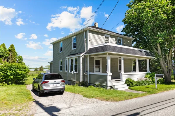 $3,800 | 1042 Anthony Road, Portsmouth, RI 02871