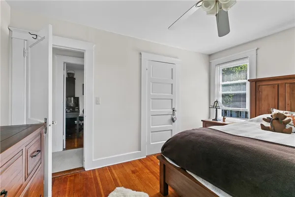 $3,800 | 1042 Anthony Road, Portsmouth, RI 02871