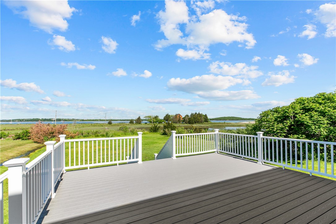 1042 Anthony Road Portsmouth, RI 02871 - Photo 20 of 24