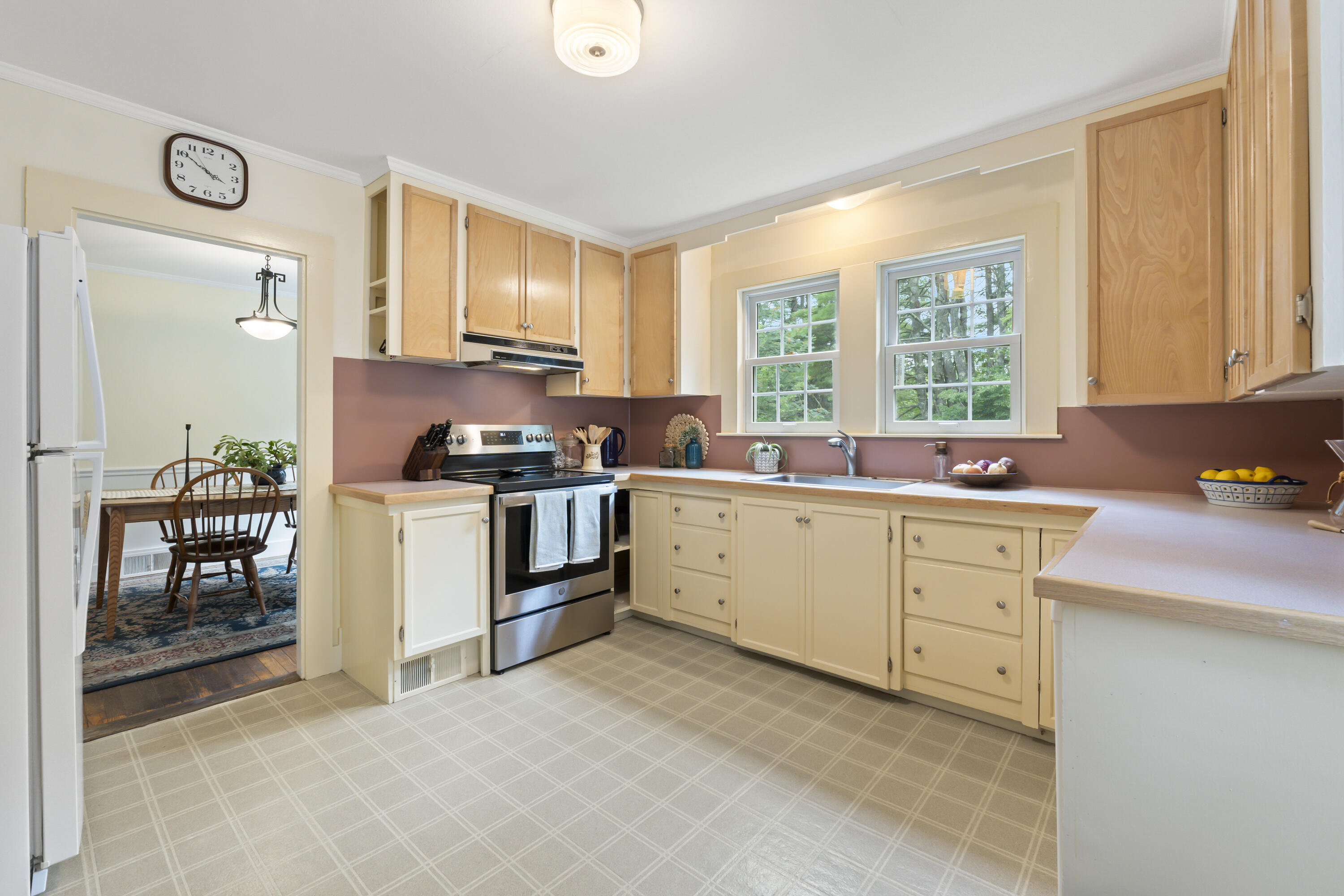 2 Intervale Road Kennebunk, ME 04043 - Photo 9 of 55 2 Intervale Rd_128