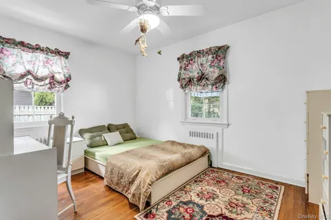 $769,000 | 5 Sherwood Road, Glen Cove, NY 11542