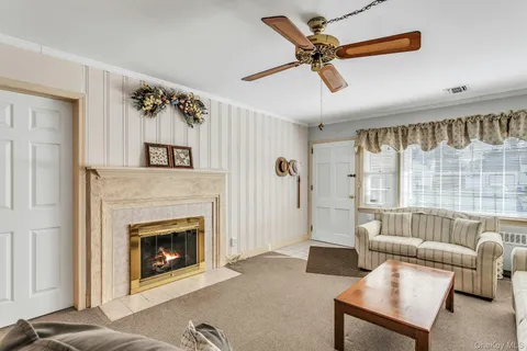 $769,000 | 5 Sherwood Road, Glen Cove, NY 11542