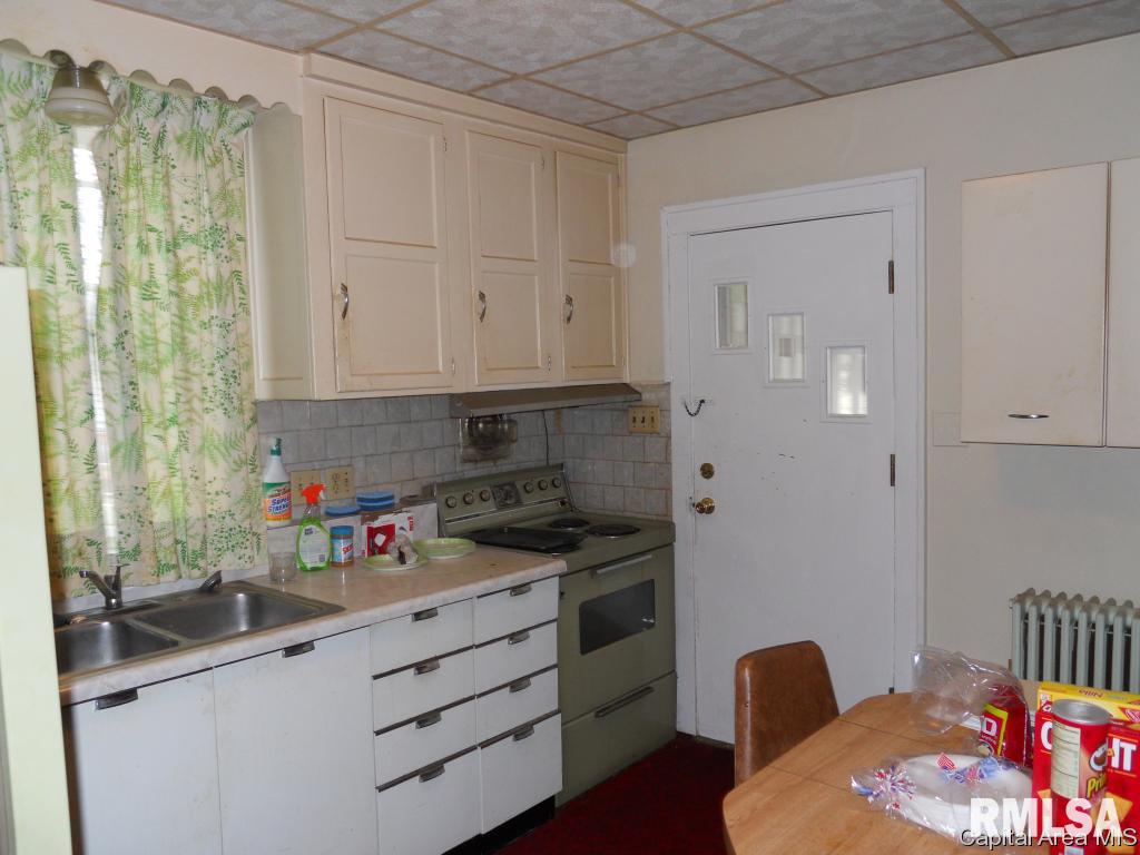 428 West Cook Street Springfield, IL 62704 - Photo 5 of 12