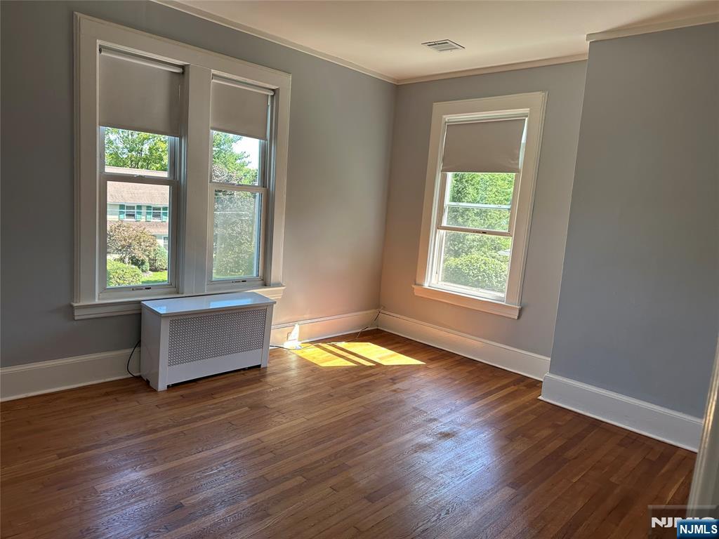 336 Cedar Avenue, Unit B Ridgewood, NJ 07450 - Photo 2 of 6