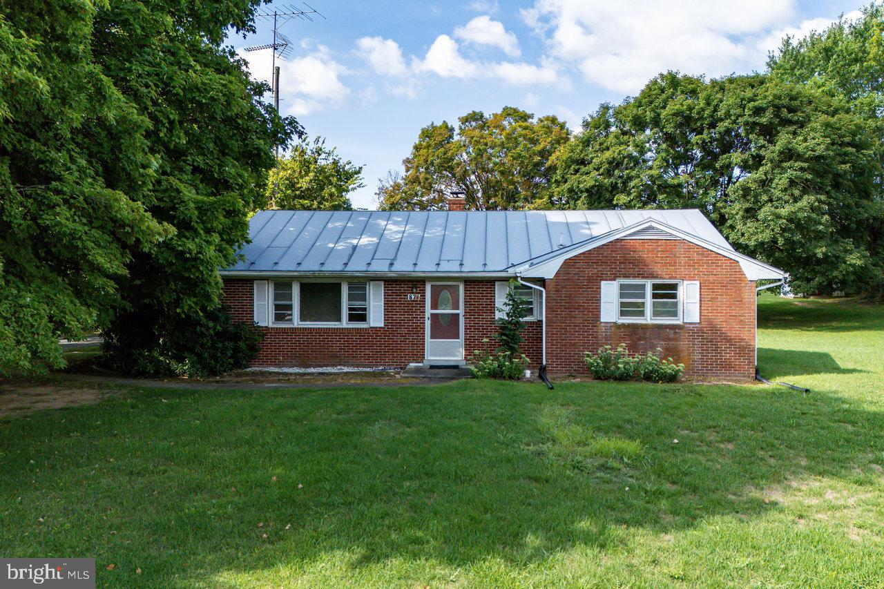 871 Crooked Run Road Mount Jackson, VA 22842 - Photo 1 of 67 Gallery Image 1