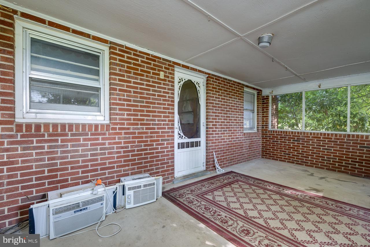 871 Crooked Run Road Mount Jackson, VA 22842 - Photo 33 of 67 Gallery Image 33