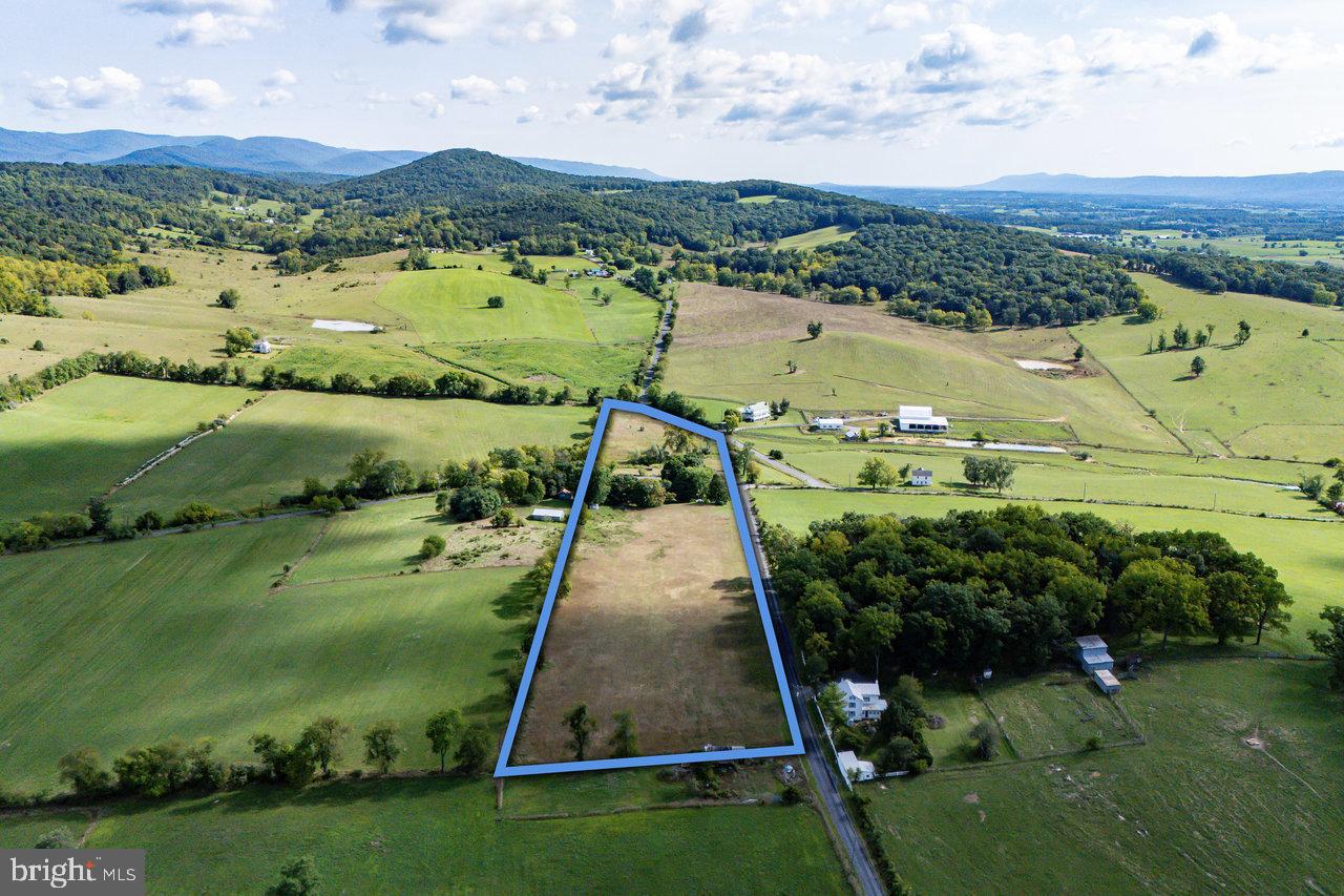 871 Crooked Run Road Mount Jackson, VA 22842 - Photo 56 of 67 Gallery Image 56