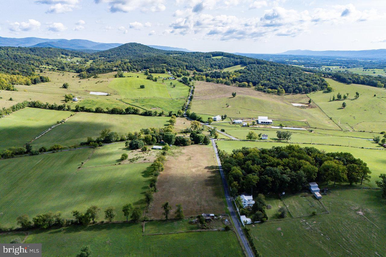 871 Crooked Run Road Mount Jackson, VA 22842 - Photo 57 of 67 Gallery Image 57