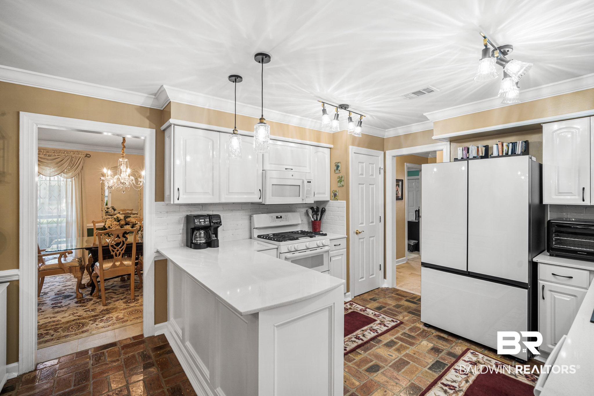 111 Lakeview Loop Daphne, AL 36526 - Photo 13 of 49 Gallery Image 13