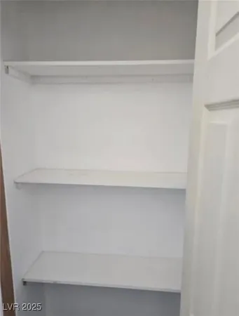 $279,900 | 3253 Calanda Street, Laughlin, NV 89029