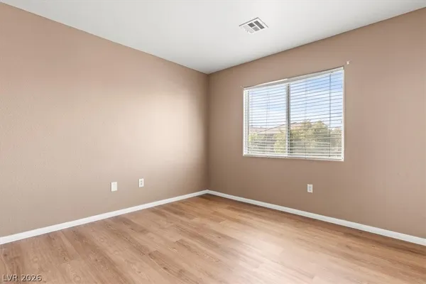 $2,400 | 7084 Somera Way, Las Vegas, NV 89113