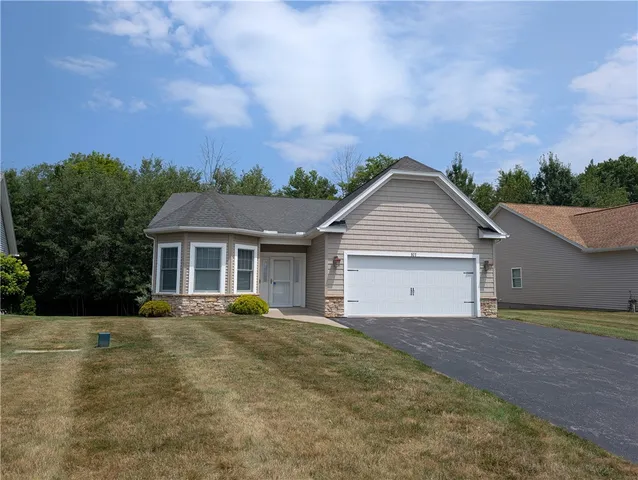 $300,000 | 101 Beehler Lane, Unit B, Hamlin, NY 14464