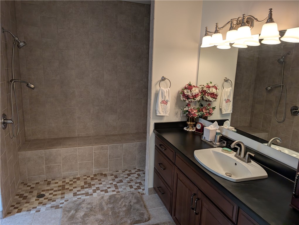 101 Beehler Lane, Unit B Hamlin, NY 14464 - Photo 14 of 20