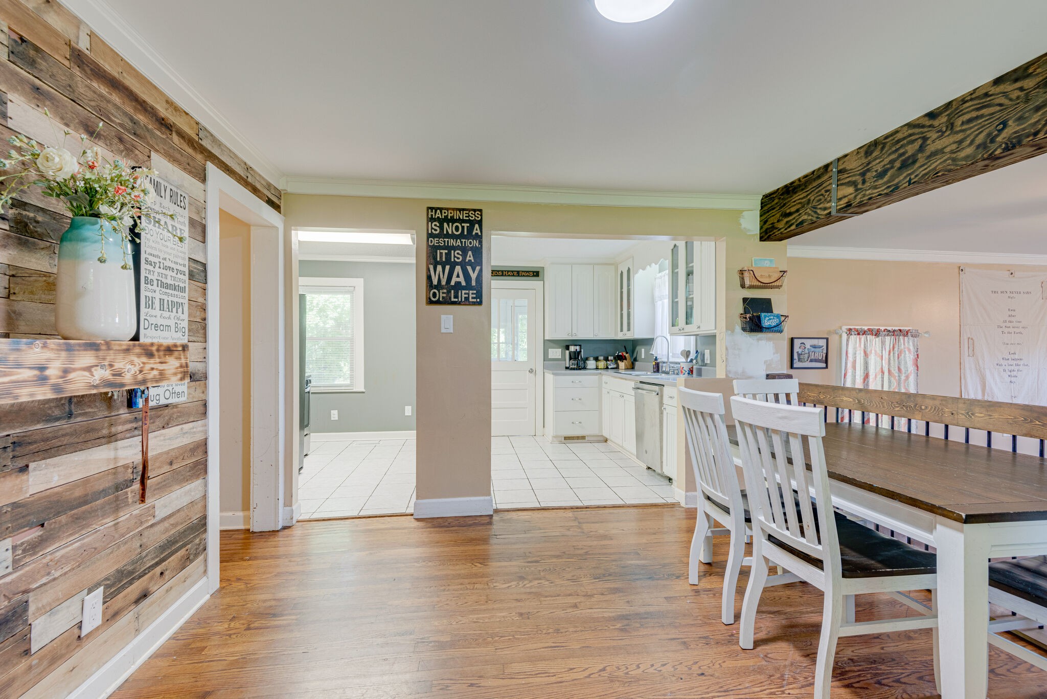 2142 Old County House Road White Bluff, TN 37187 - Photo 6 of 25 Gallery Image 6