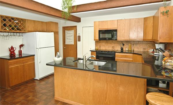 47 Gray Road Andover, MA 01810 - Photo 8 of 27
