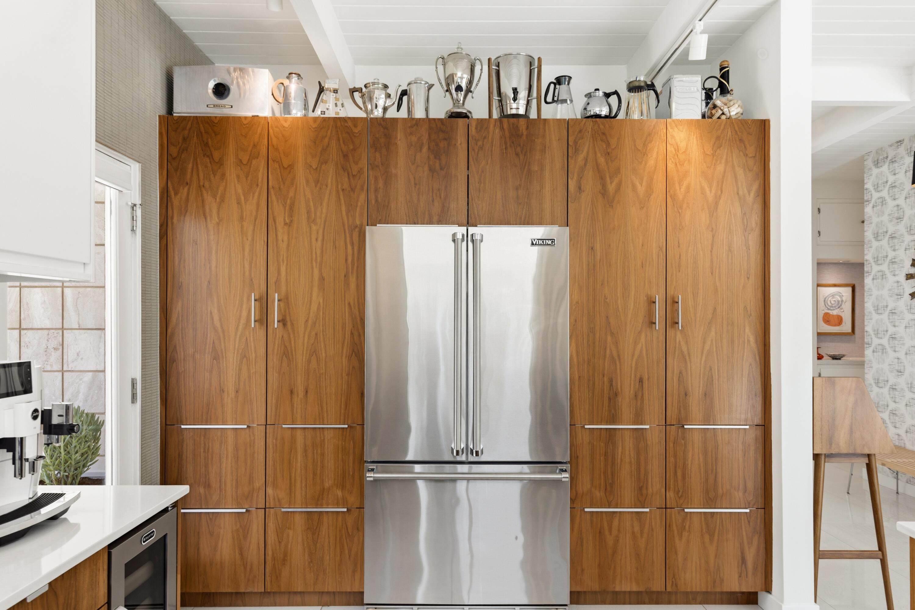 973 East La Jolla Road Palm Springs, CA 92264 - Photo 14 of 31 Refrigerator wall