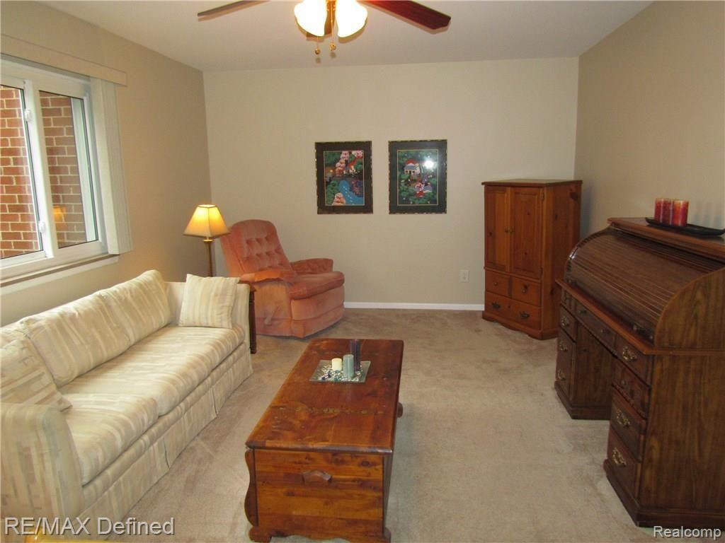 1103 Tienken Court Rochester Hills, MI 48306 - Photo 2 of 17