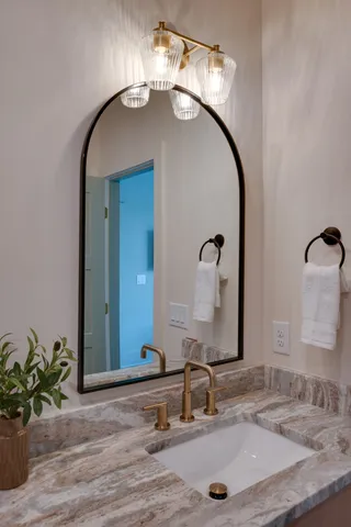 $5,995 | 1701 Portland Avenue, Unit B, Nashville, TN 37212