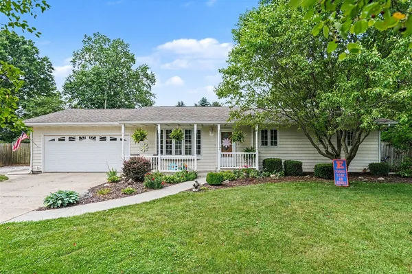 $299,900 | 24064 Redfield Street, Edwardsburg, MI 49112