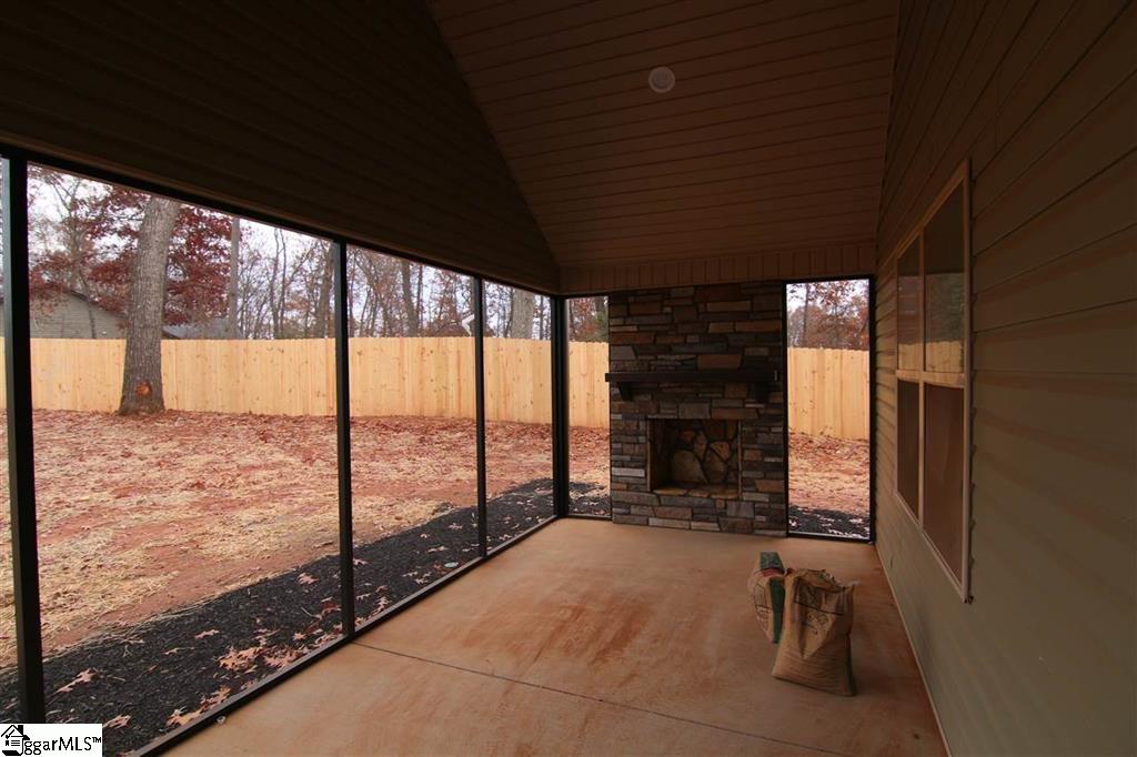 364 Dobson Road Duncan, SC 29334 - Photo 16 of 19 Gallery Image 16
