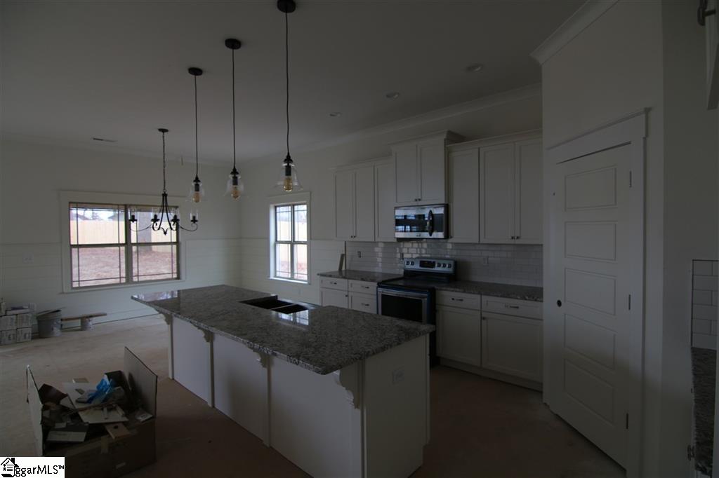 364 Dobson Road Duncan, SC 29334 - Photo 6 of 19 Gallery Image 6