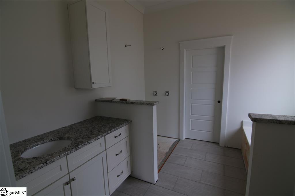 364 Dobson Road Duncan, SC 29334 - Photo 10 of 19 Gallery Image 10