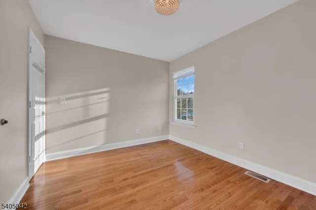 $3,600 | 279 Haven Way, Somerset, NJ 08873