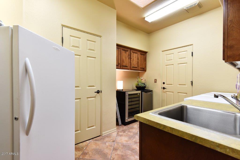 27806 North Quail Spring Road Rio Verde, AZ 85263 - Photo 29 of 31 Laundry 1