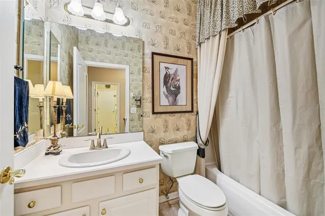 $480,000 | 8013 Pine Hollow Drive, Mount Dora, FL 32757