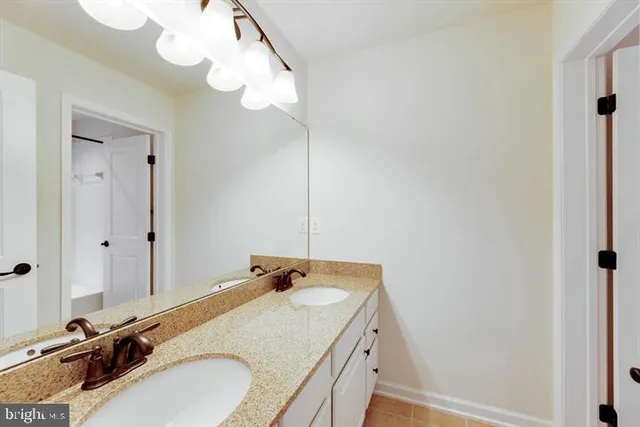 $709,900 | 24876 Helms Terrace, Aldie, VA 20105