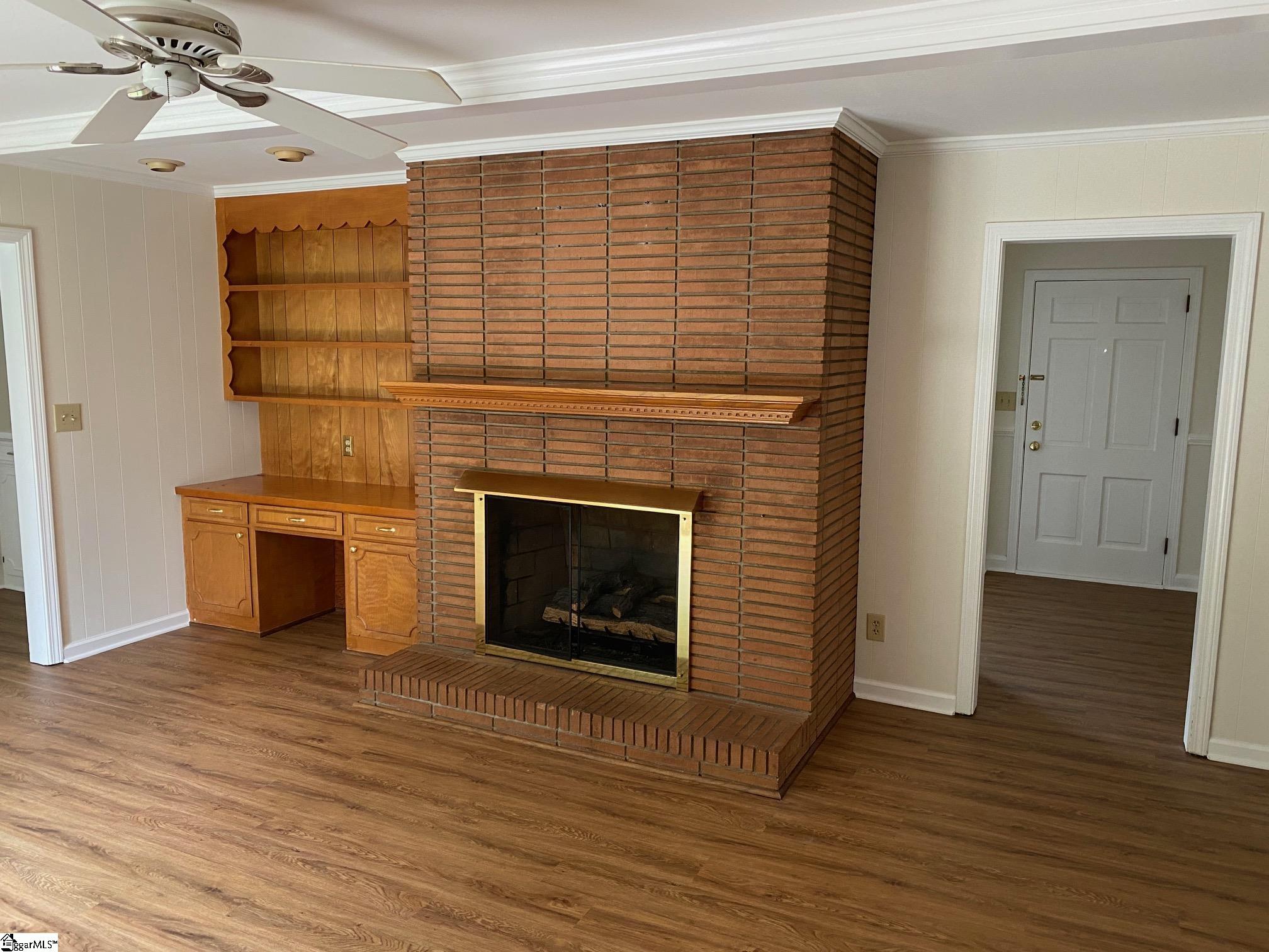 100 Cherokee Drive Greenville, SC 29615 - Photo 11 of 33