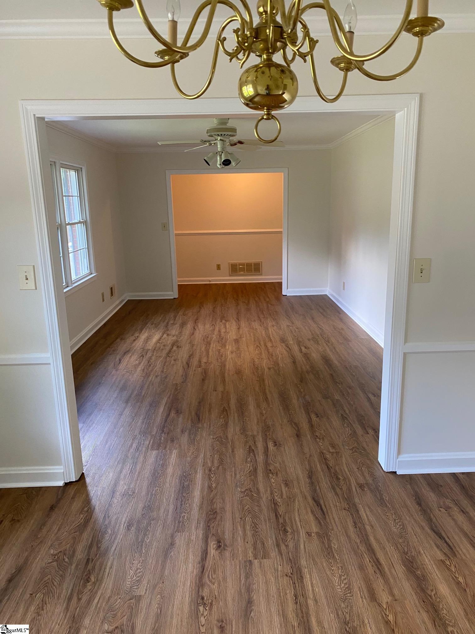 100 Cherokee Drive Greenville, SC 29615 - Photo 14 of 33