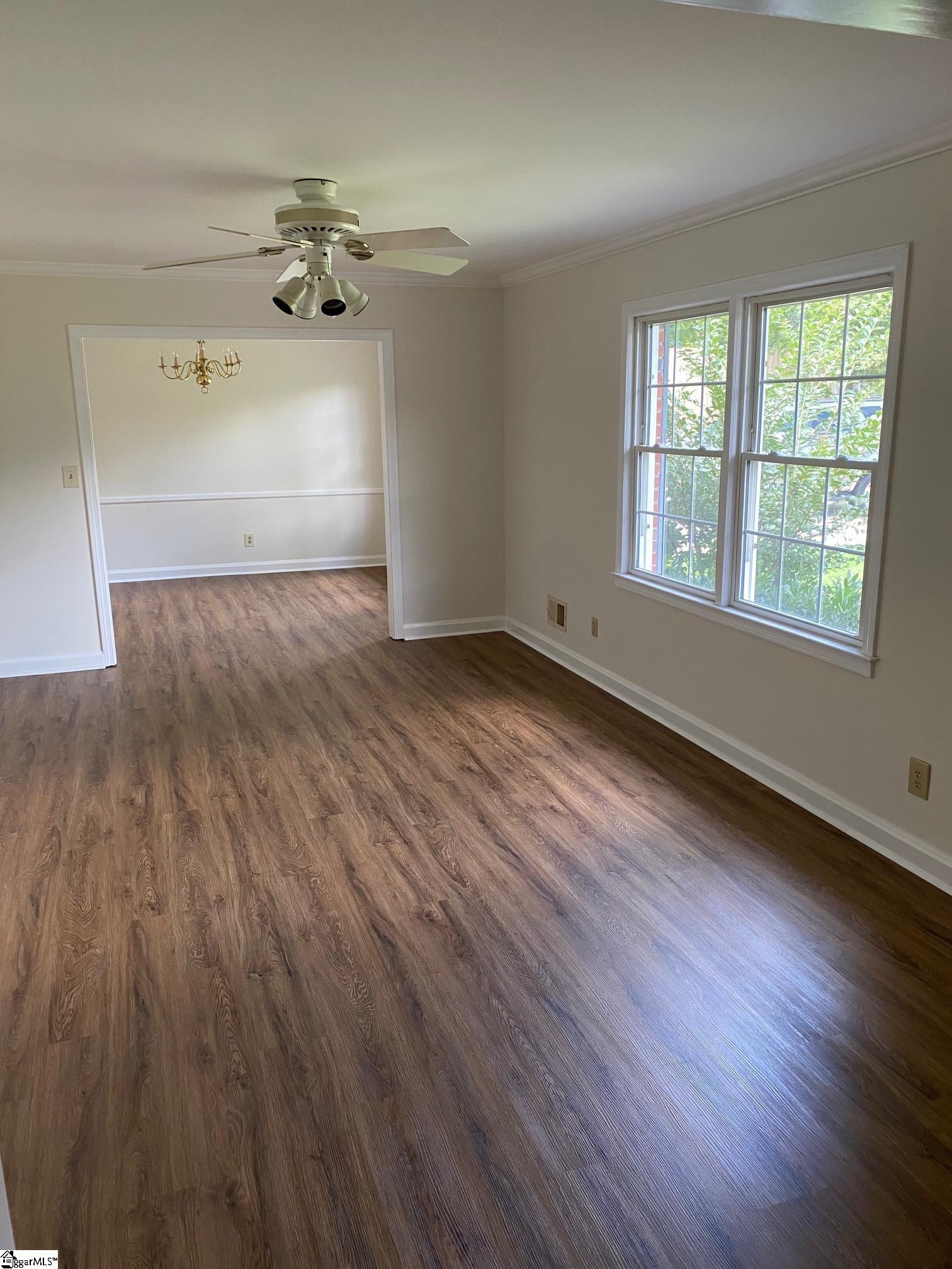 100 Cherokee Drive Greenville, SC 29615 - Photo 15 of 33