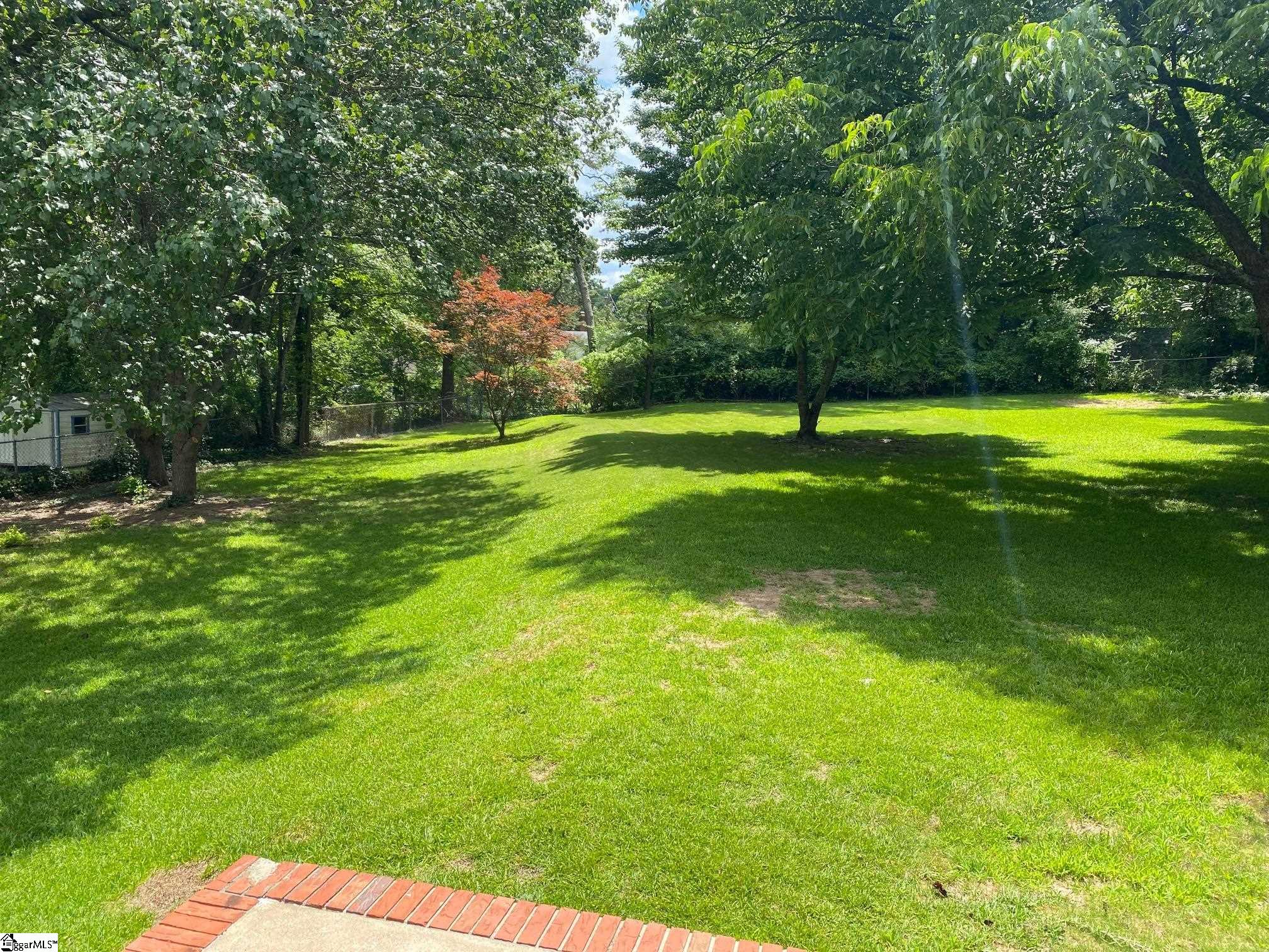 100 Cherokee Drive Greenville, SC 29615 - Photo 32 of 33