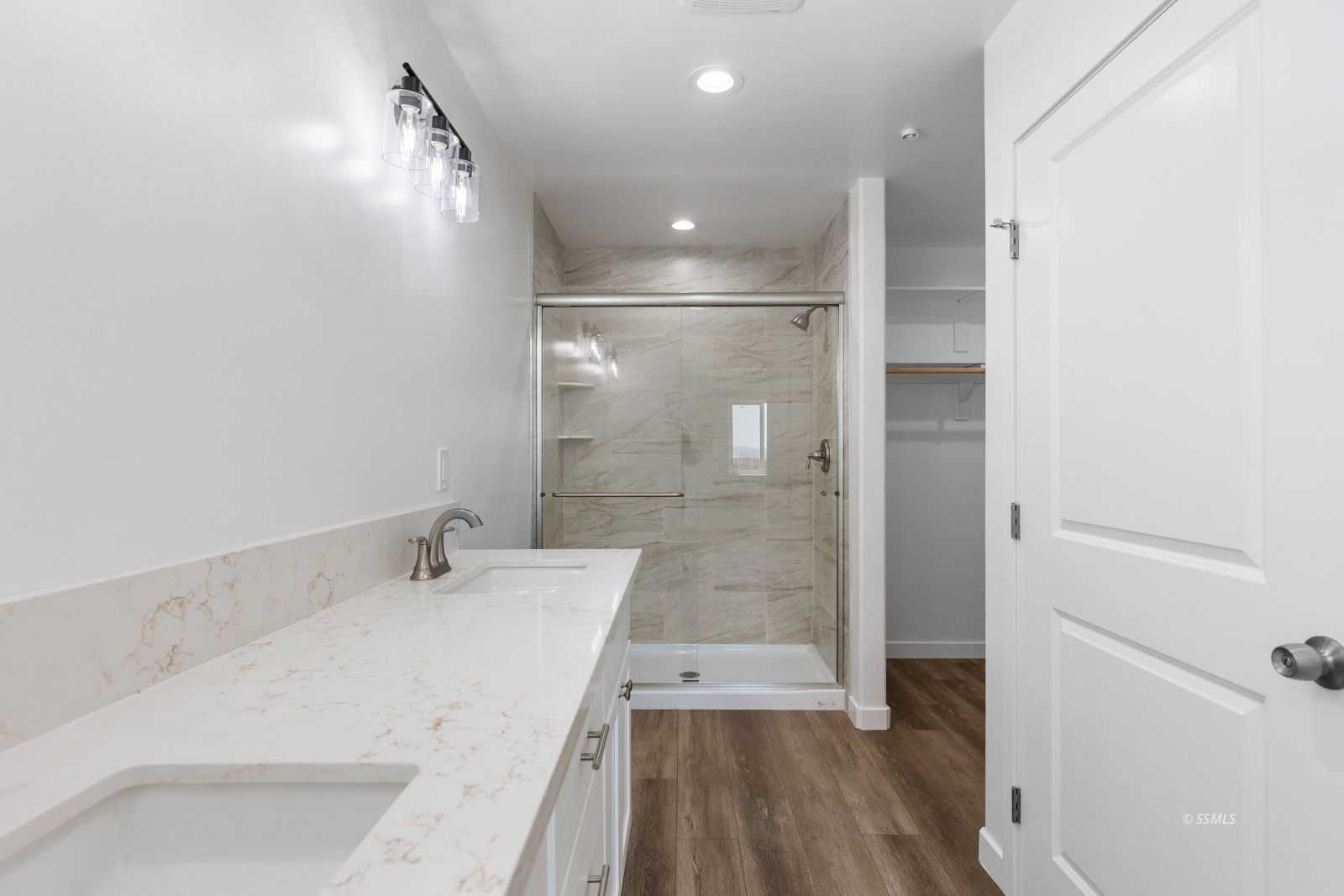 932 West Burns Ridgecrest, CA 93555 - Photo 7 of 27