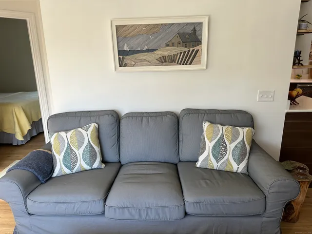 $2,000 | 59 High Street, Groton, CT 06340